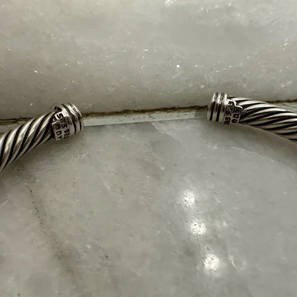 Elegant Silver and Gold Cable Cuff Bracelet - Picture 2 of 2